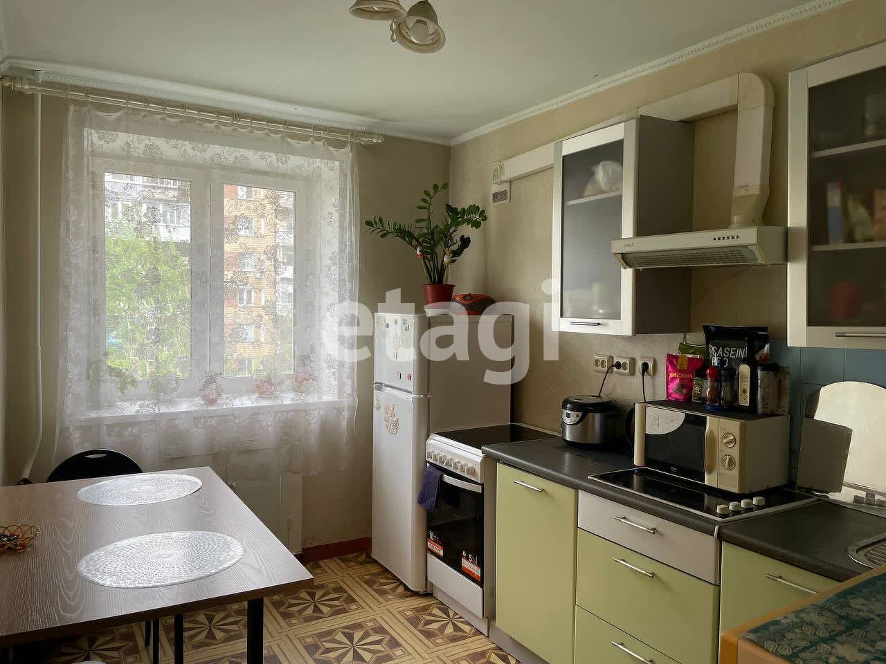 Продам 1-комн. кв. 33 кв.м. Красноярск, Анатолия Гладкова в Красноярске в  Справочной уcлуг 2999999.ru